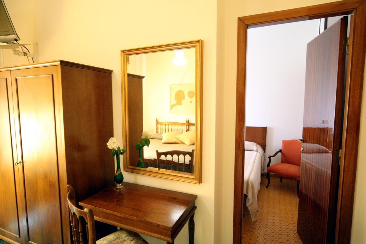Albergo I Longobardi Chiusi Exteriér fotografie